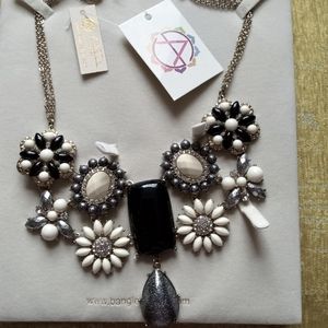 Necklace Amrita Singh